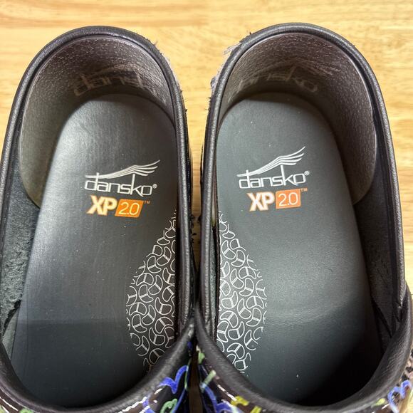 Dansko Women's XP 2.0 FLOATING HEARTS Clog US 7 Size 39 - Picture 7 of 9